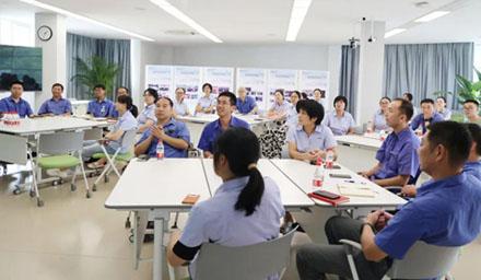 孩子的成長，除了老師，還有……